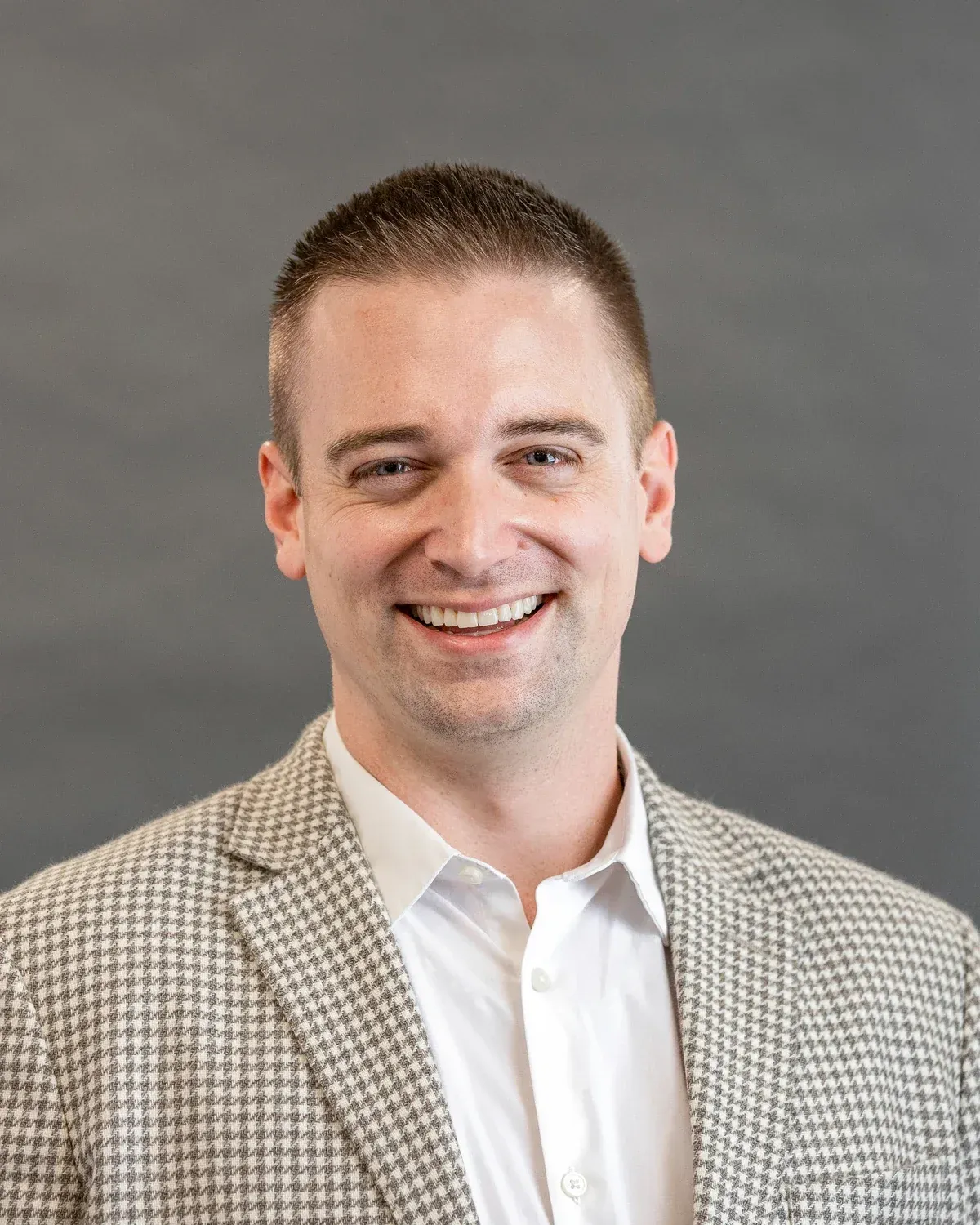 Cam Dionne headshot