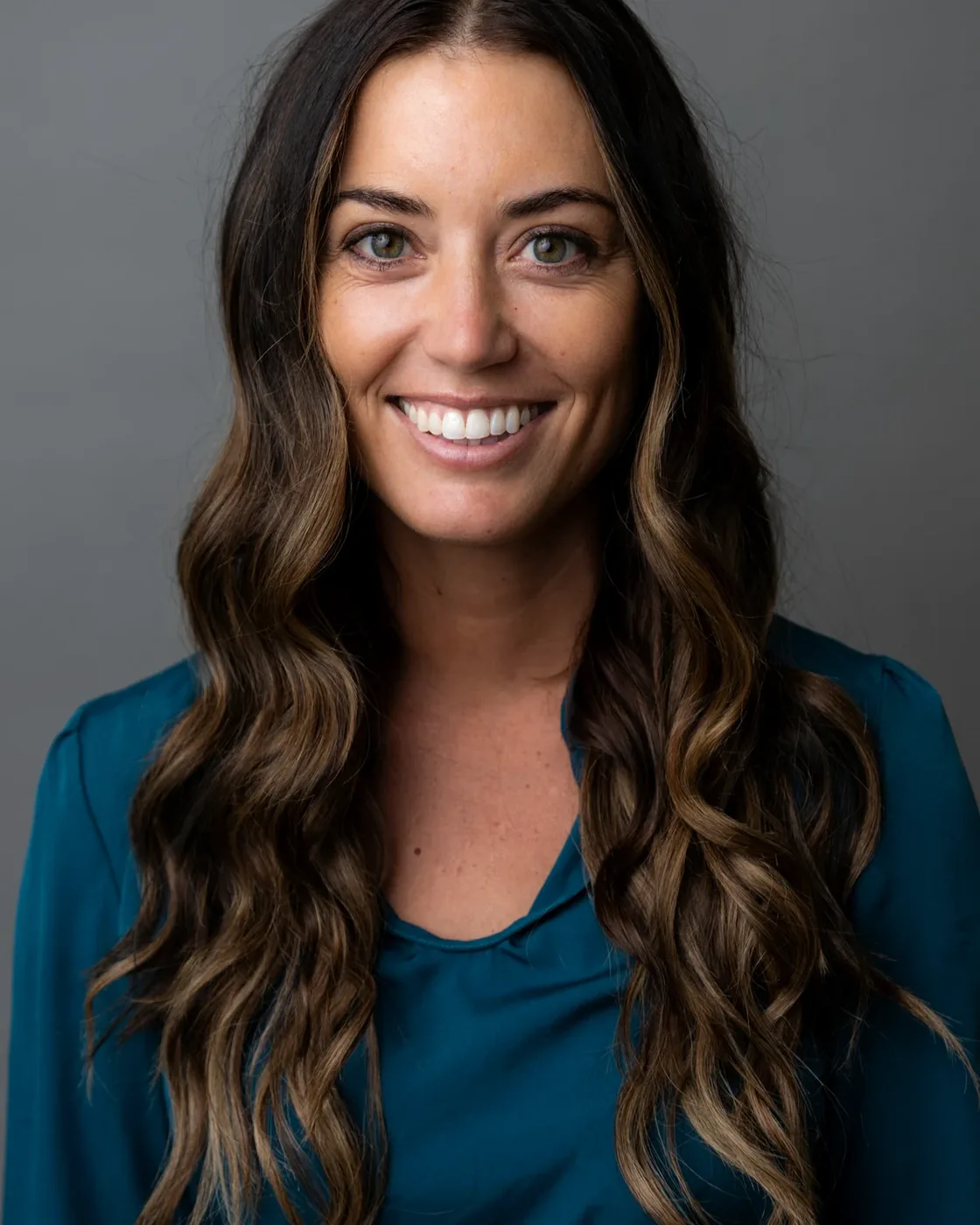 Angela Smith headshot